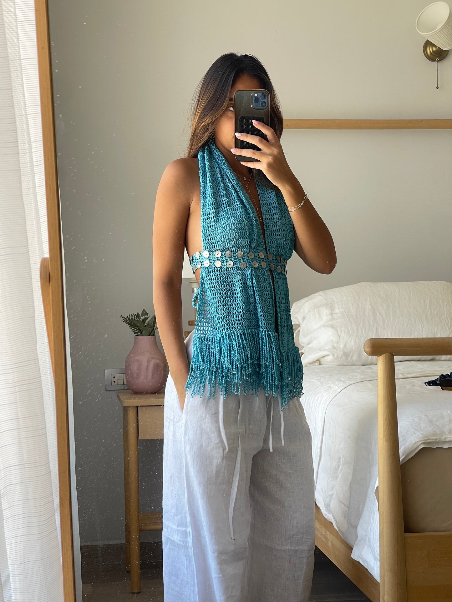 Aqua shell top